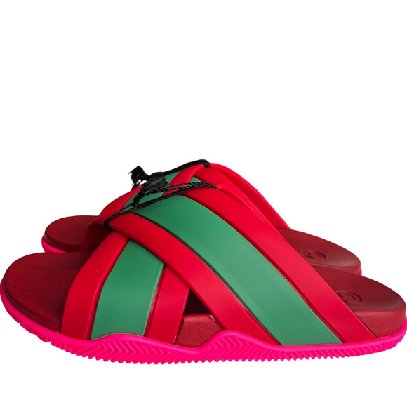 Gucci Red Green Striped Web Accent Rubber Sandals, IT37/US7 - Picture 4 of 16